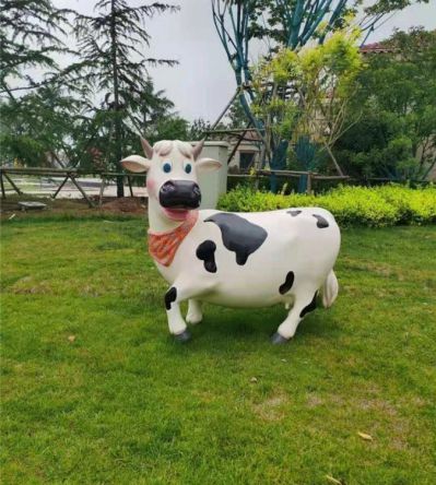 农场户外装饰玻璃钢卡通奶牛动物雕塑