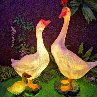 透光鹅，玻璃钢树脂鹅雕塑
