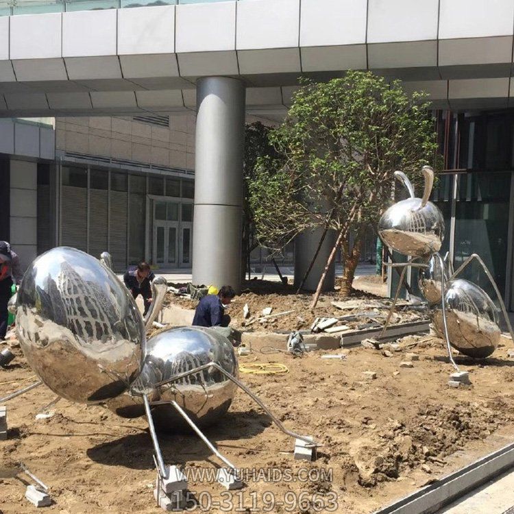 城市园林草地不锈钢镜面抛光蚂蚁小品摆件雕塑