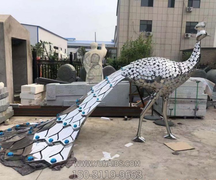 不锈钢孔雀雕塑 户外园林大型景观摆件装饰品 央美定制