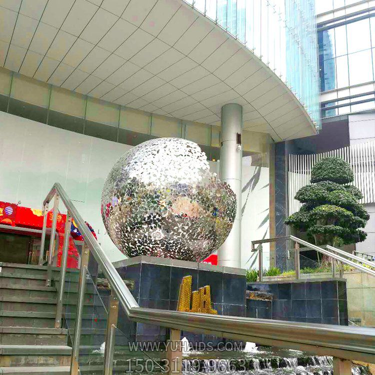不锈钢抛光镂空景观球商场户外大型雕塑