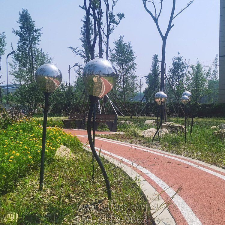 不锈钢镜面公园路边创意气球雕塑