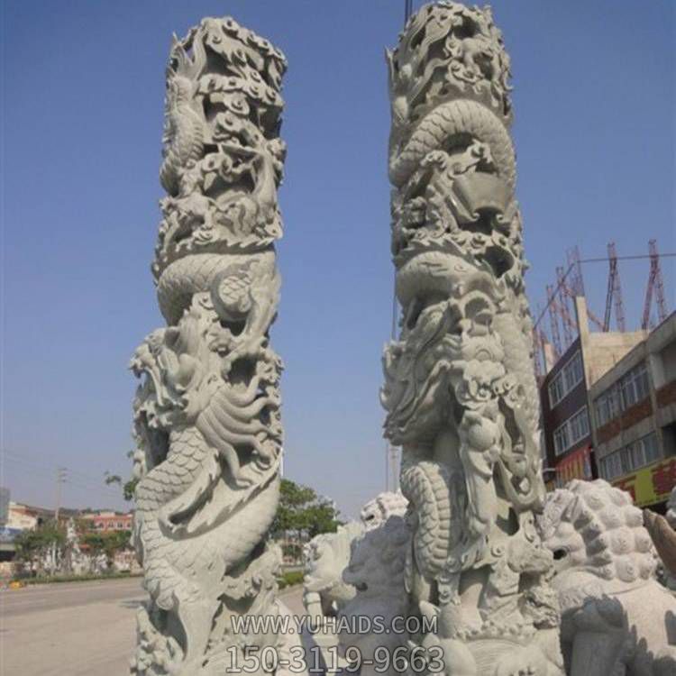 天然石材青石浮雕盘龙石柱景点广场摆放文化石柱雕塑