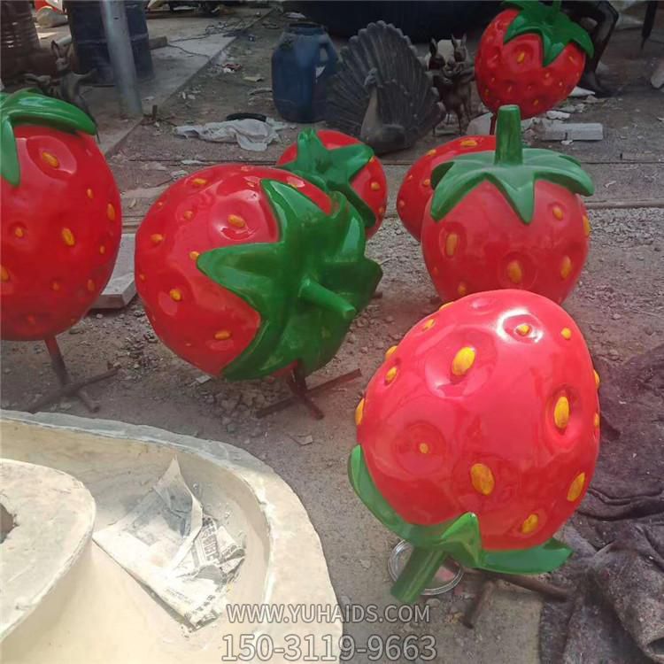 农场游乐场大型玻璃钢仿真草莓雕塑