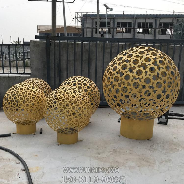 不锈钢户外金属镂空球雕塑