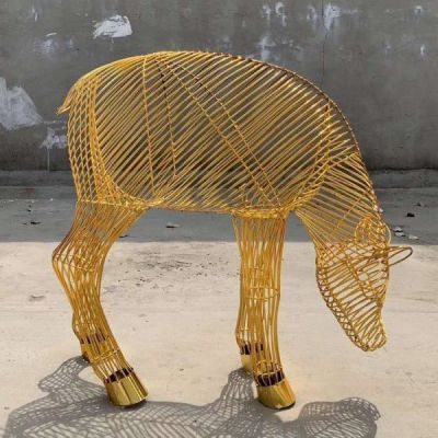 不锈钢镂空拉丝创意动物景观小鹿