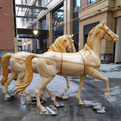 城市街道玻璃钢大型动物马雕塑
