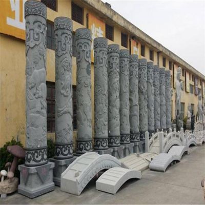 景区广场户外摆放天然石青石浮雕文化石柱