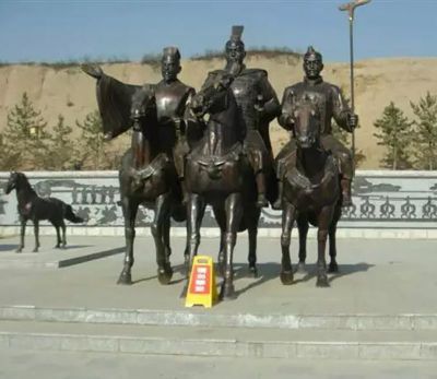 景区创意不锈钢将军骑马雕塑