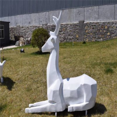 公园草坪景观玻璃钢切面鹿雕塑