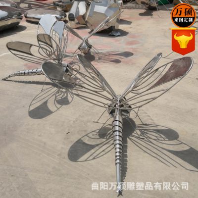 不锈钢喷漆室内蝴蝶雕塑