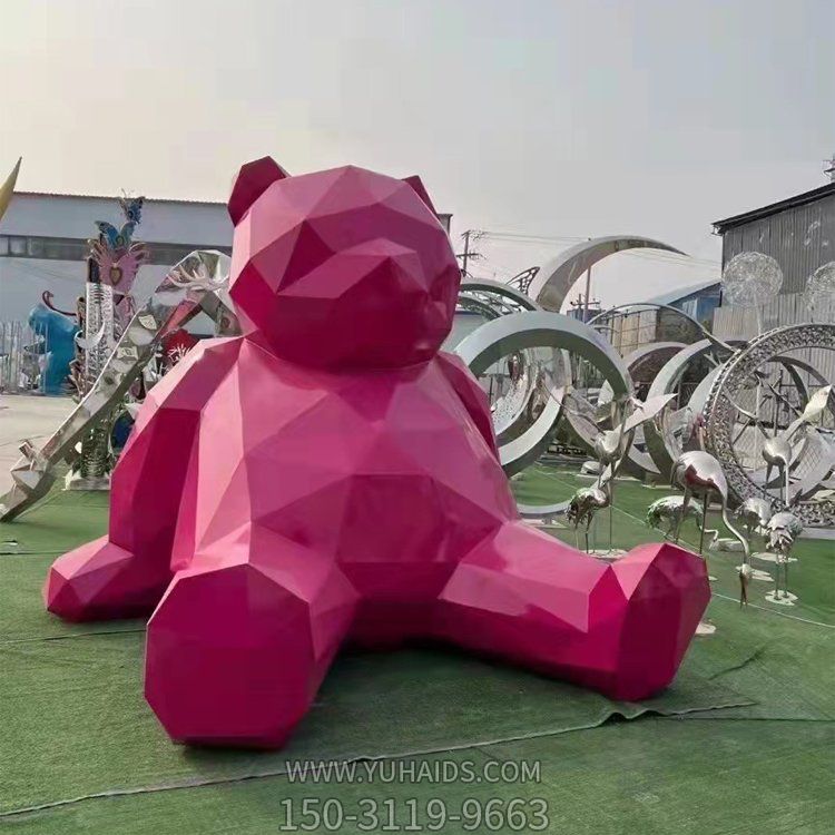 坐姿玻璃钢切面几何熊雕塑城市户外广场景观雕塑