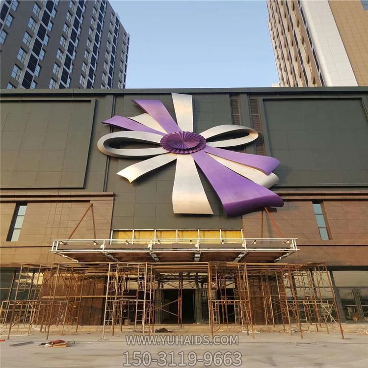 商业街墙面装饰大型玻璃钢蝴蝶结景观雕塑