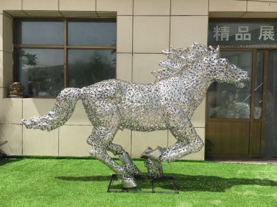 不锈钢创意园林奔跑的马雕塑