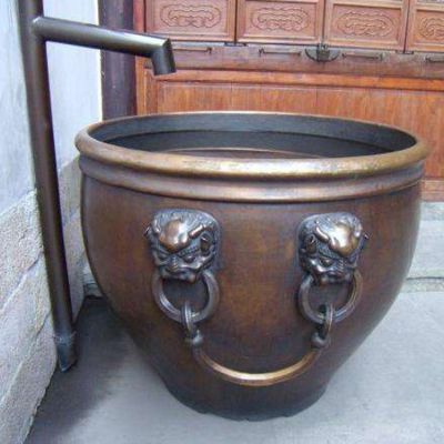 景区庭院摆放铜大缸