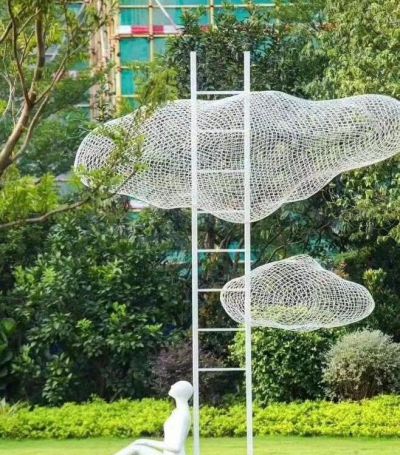 玻璃钢抽象人网格云朵户外园林景观雕塑