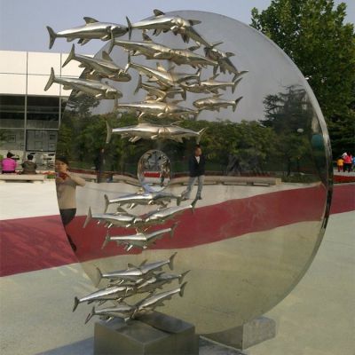 不锈钢镜面鱼群动物雕塑 户外广场水池水景摆件