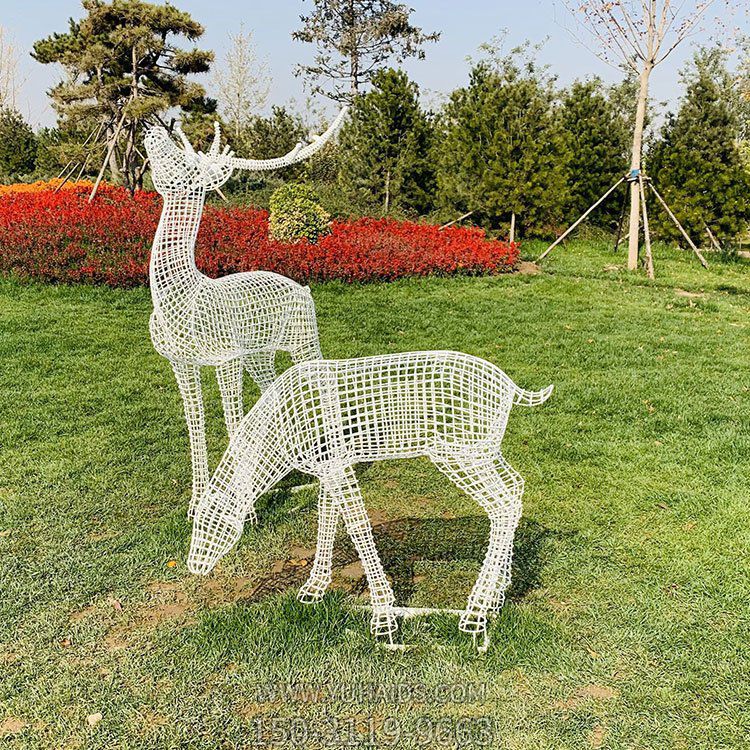铁艺丝网梅花鹿，园林草坪动物摆件雕塑