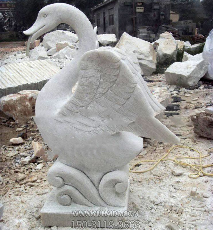 酒店大理石创意锻造的天鹅雕塑