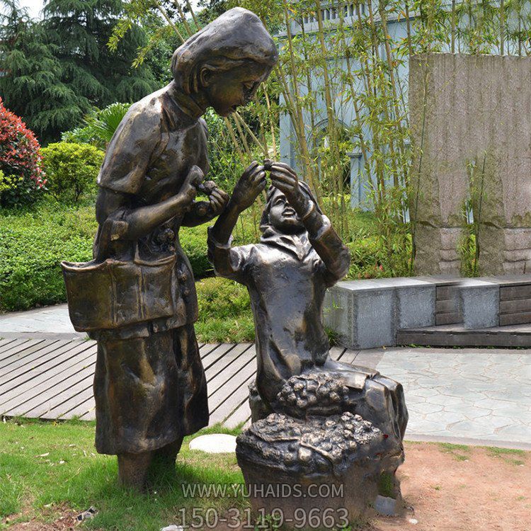 母女亲情情景铜雕，铸铜民俗生活人物雕塑