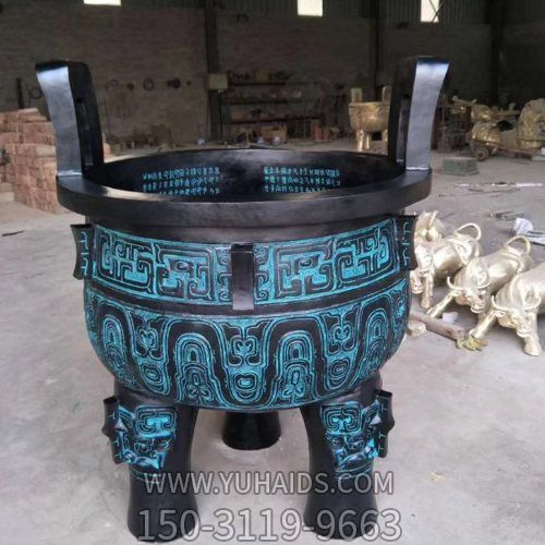青铜器圆形双耳三足香炉寺庙摆件雕塑