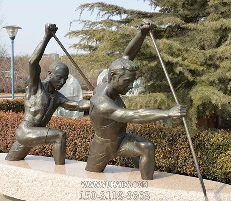 公园体育广场摆放铸造漆金划船人物铜雕塑