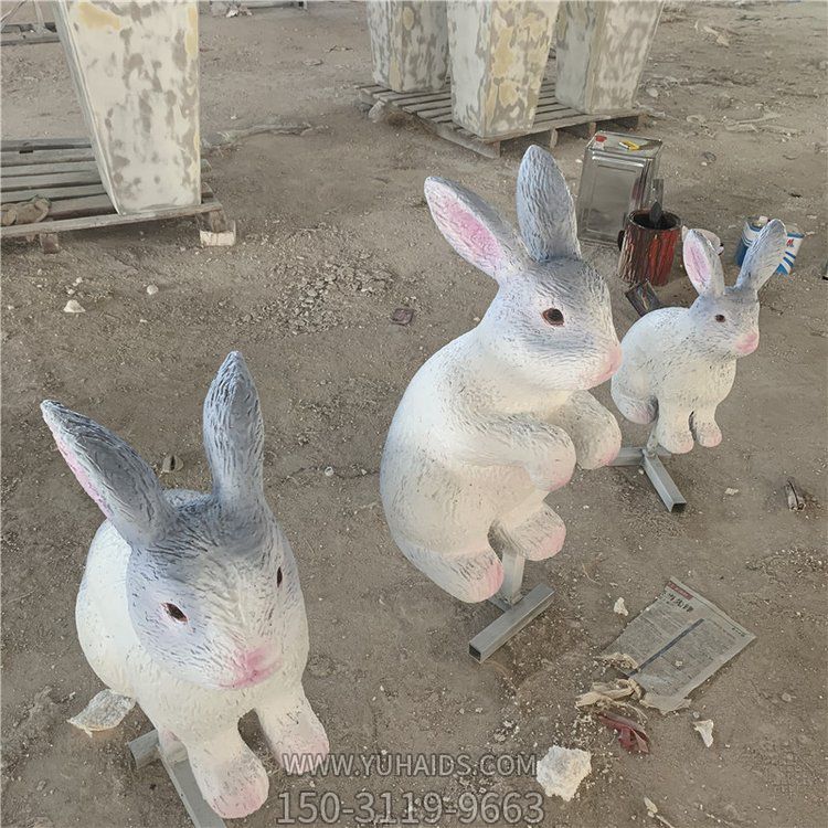 玻璃钢仿铜动物景观户外公园兔子 雕塑