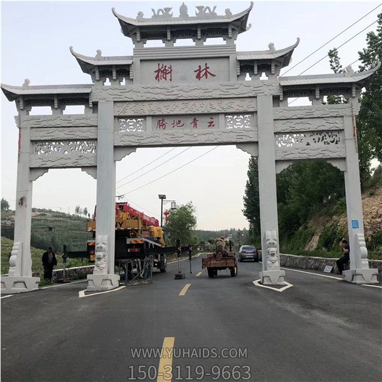 城市街道摆放大理石雕刻仿古建筑三门石牌坊雕塑