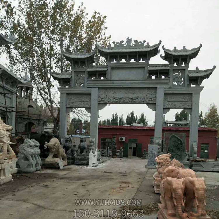 寺庙村口摆放芝麻白石雕牌坊雕塑