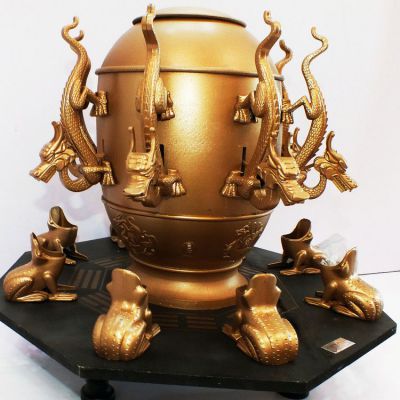 户外大型铜雕地动仪雕塑