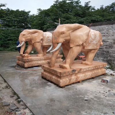 晚霞红石雕户外园林庭院门口大型大象雕塑