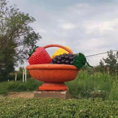 采摘园户外摆放玻璃钢彩绘大型水果篮雕塑