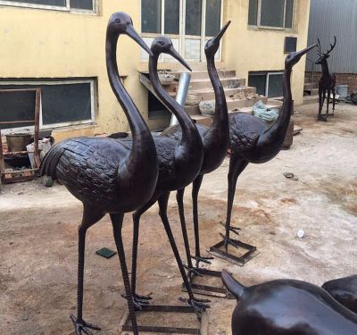 公园景区大型景观装饰品铜雕丹顶鹤雕塑