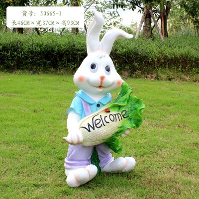 商业街一只欢迎光临玻璃钢兔子雕塑