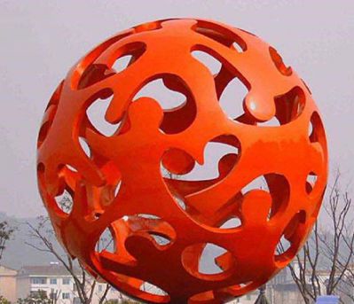 户外玻璃钢抽象运动镂空球雕塑