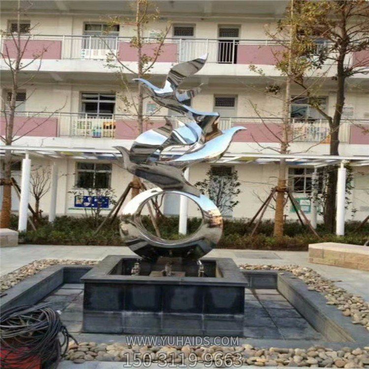 不锈钢镜面抛光抽象 飞翔的鸽子校园水池小品雕塑