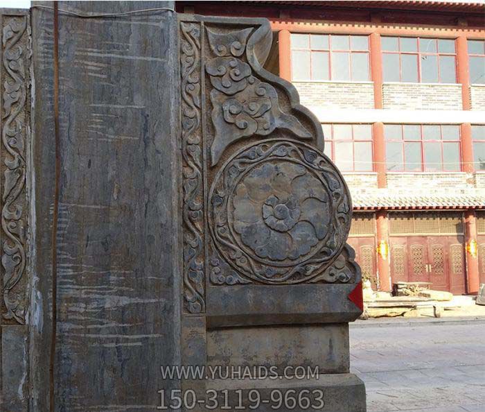 寺院门口摆放做旧抱鼓石景观石雕雕塑