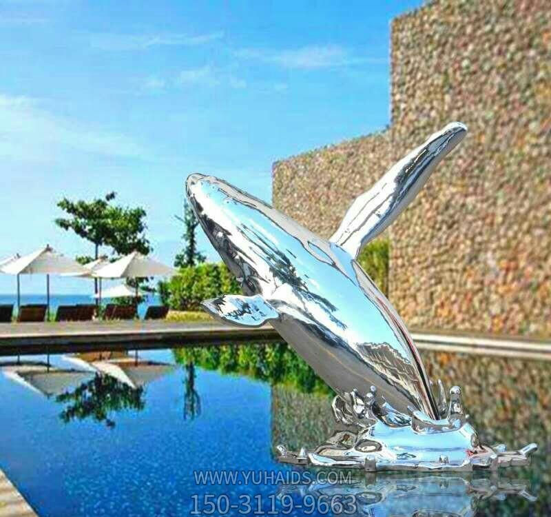 公园摆放的跳跃的玻璃钢创意鲸鱼雕塑