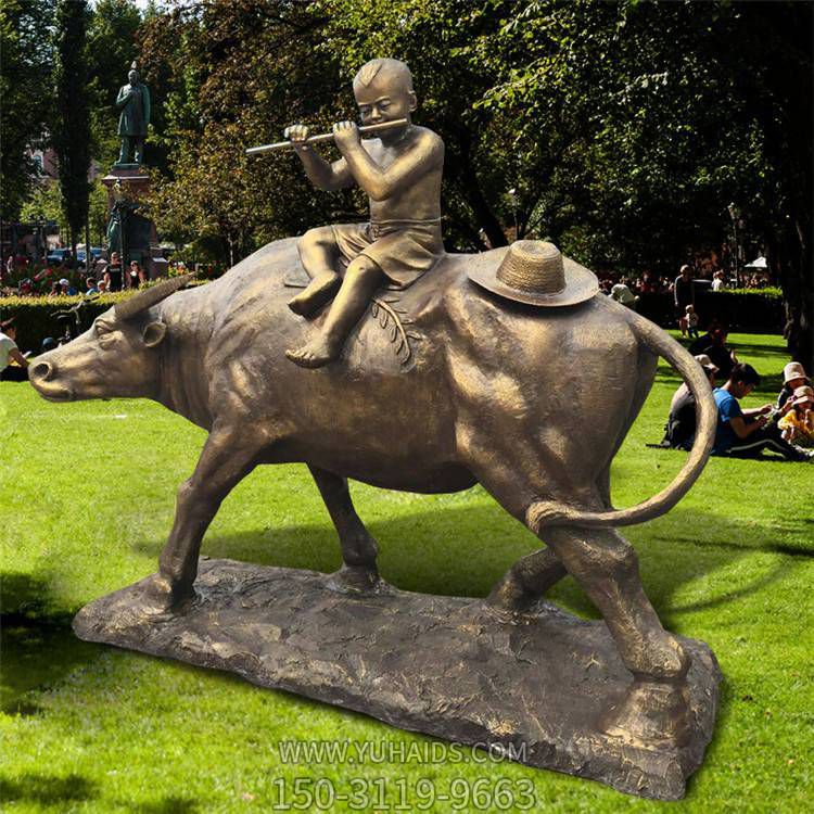 牧童户外景区大型坐在牛背上吹笛子的儿童雕塑