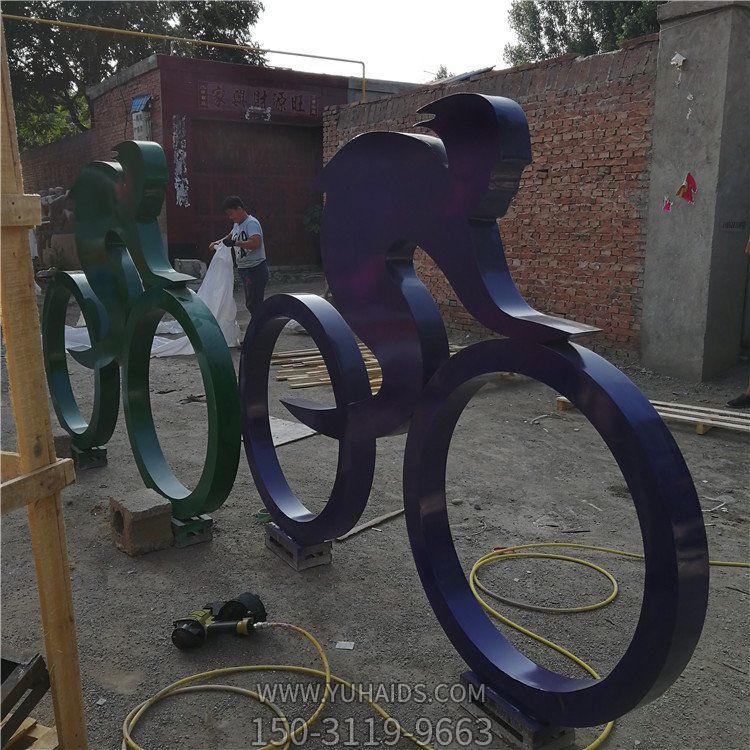 园林户外不锈钢抽象骑自行车的人物雕塑