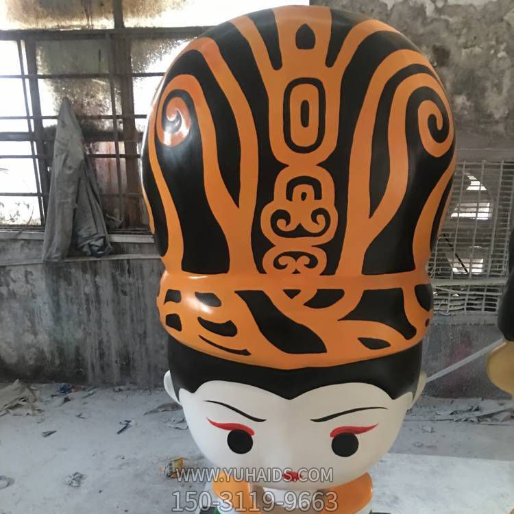 玻璃钢卡通商场景区摆放的卡通人物雕塑摆件