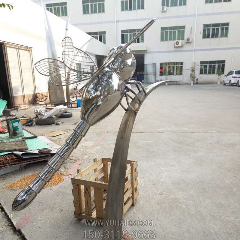 医院企业抛光不锈钢蜻蜓雕塑