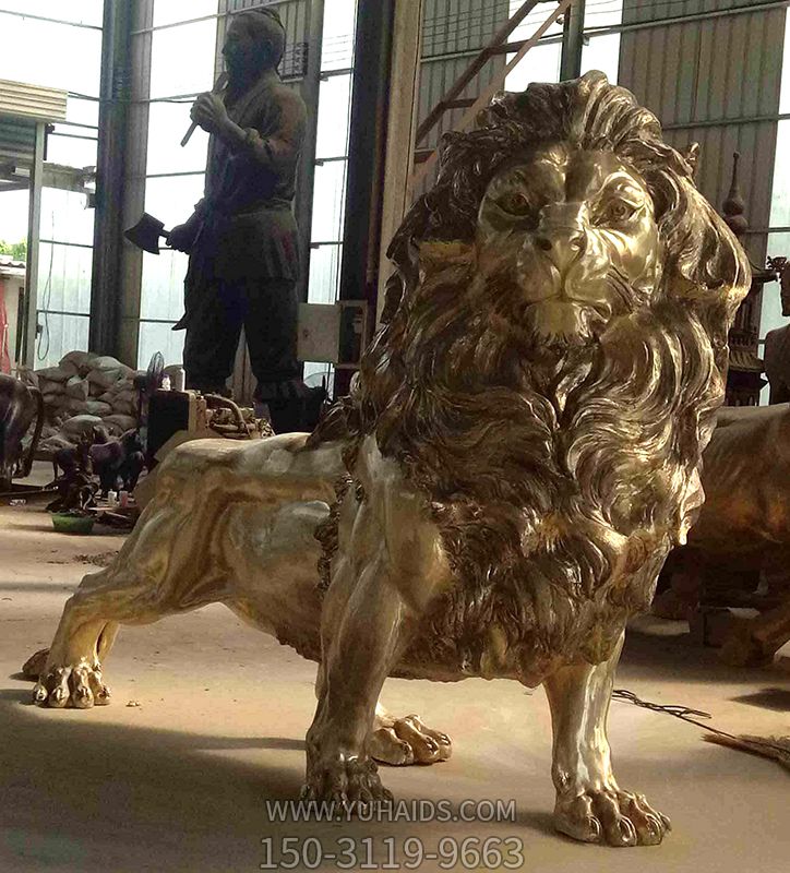 故宫景区大型仿真动物铸铜镇宅辟邪狮子雕塑