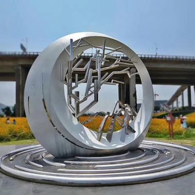 广场大型不锈钢抽象圆环雕塑