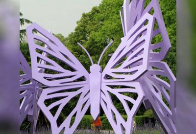 彩绘玻璃钢游乐园蝴蝶雕塑