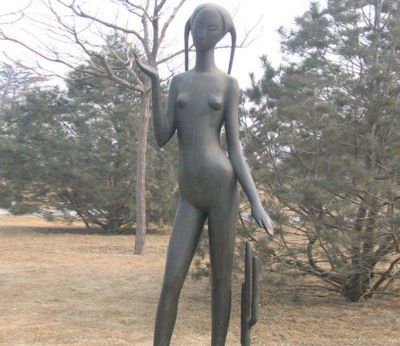 公园抽象人物铜雕女孩雕塑