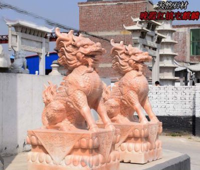 景区庭院门口天然石材石雕神兽麒麟雕塑