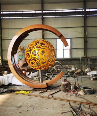 公园创意抽像锻造工艺品镂空球雕塑