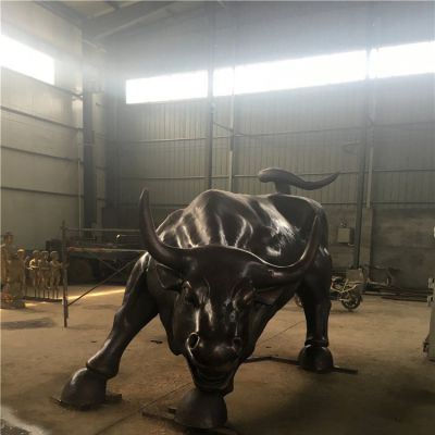 大型玻璃钢仿铜华尔街牛雕塑