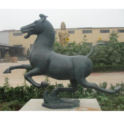 铸铜奔跑的马动物雕塑 广场景观摆件小品